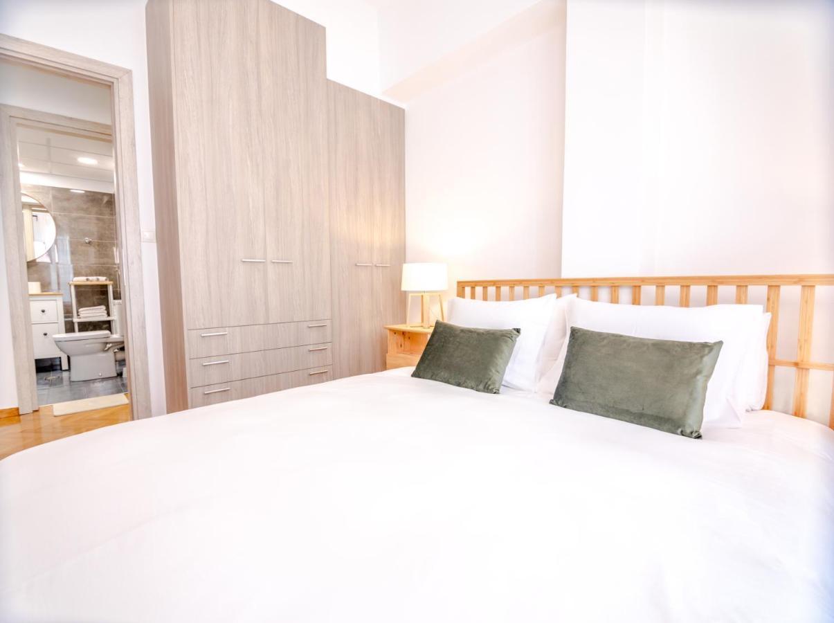 In The Shadow Of Acropolis - Spacious & Lovely Apt Атина Екстериор снимка