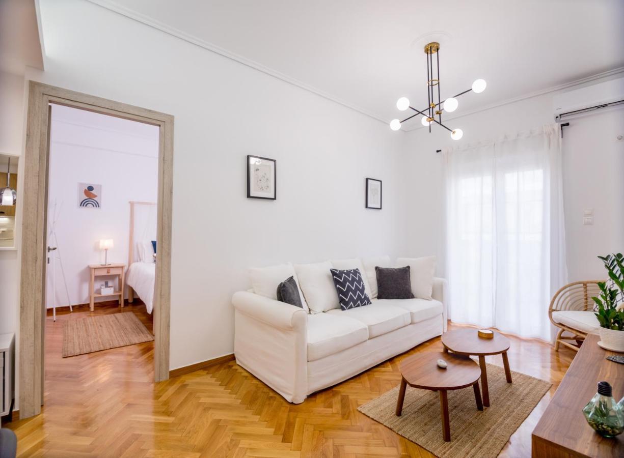 In The Shadow Of Acropolis - Spacious & Lovely Apt Атина Екстериор снимка