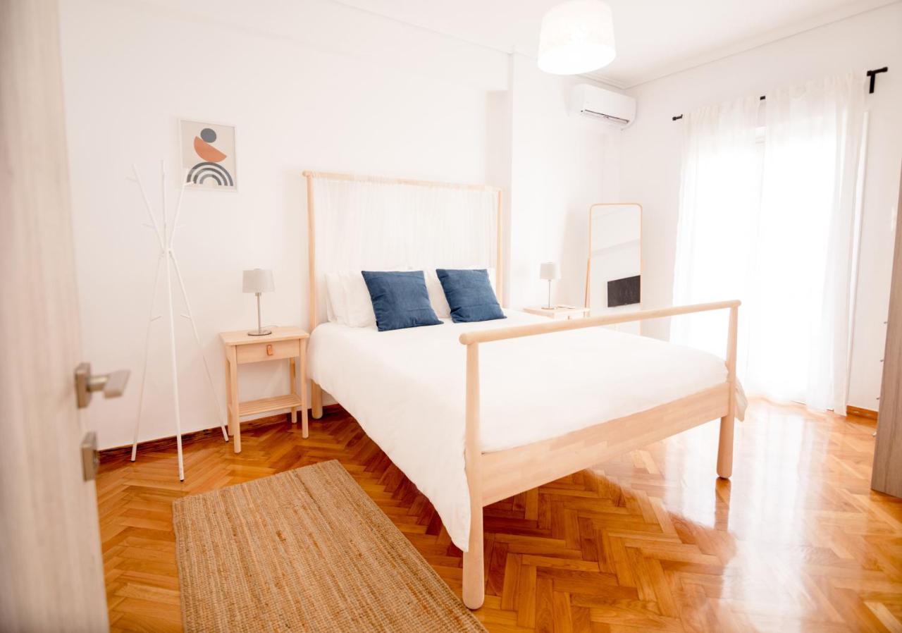 In The Shadow Of Acropolis - Spacious & Lovely Apt Атина Екстериор снимка