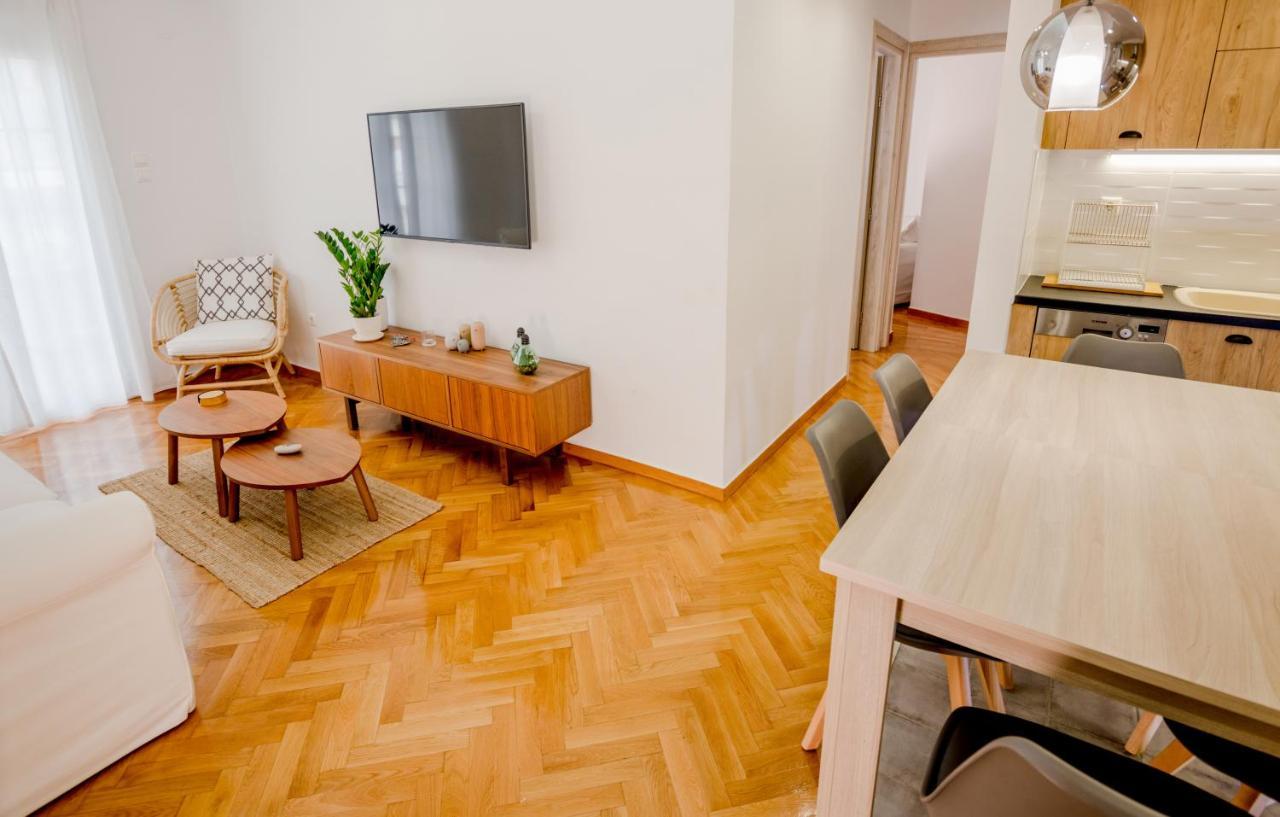 In The Shadow Of Acropolis - Spacious & Lovely Apt Атина Екстериор снимка