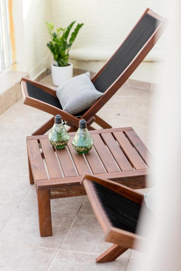 In The Shadow Of Acropolis - Spacious & Lovely Apt Атина Екстериор снимка