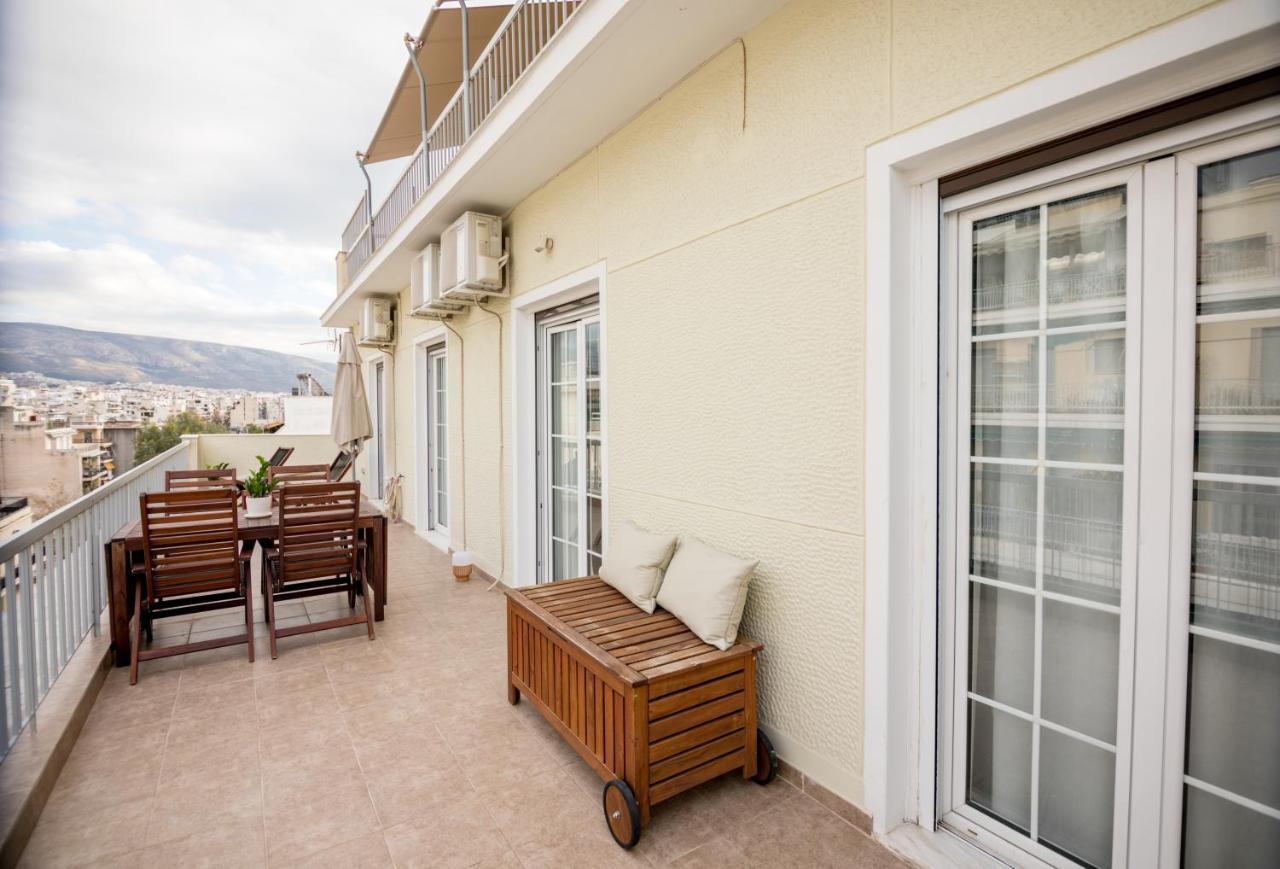 In The Shadow Of Acropolis - Spacious & Lovely Apt Атина Екстериор снимка