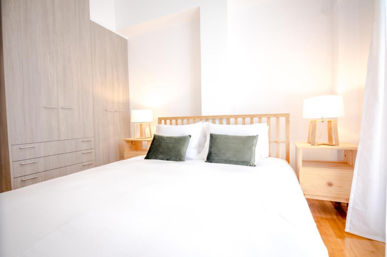 In The Shadow Of Acropolis - Spacious & Lovely Apt Атина Екстериор снимка