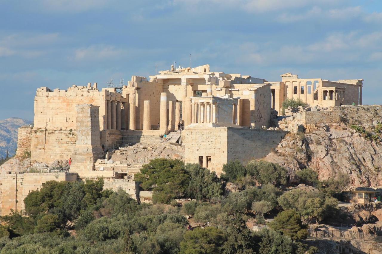 In The Shadow Of Acropolis - Spacious & Lovely Apt Атина Екстериор снимка